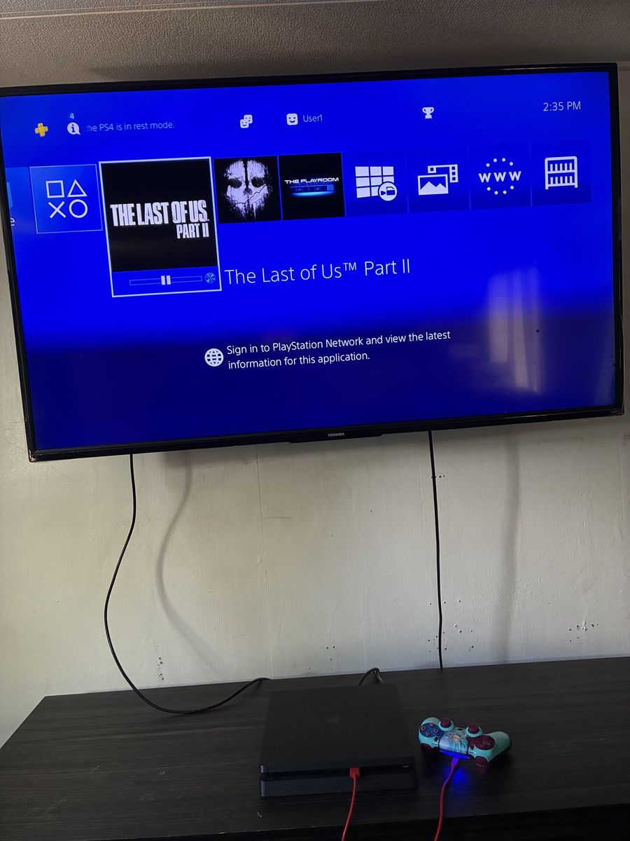 PlayStation 4slim 1 tb