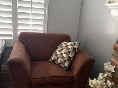 Comfortable Brown Microfiber Armchair Living Room Accent Chair