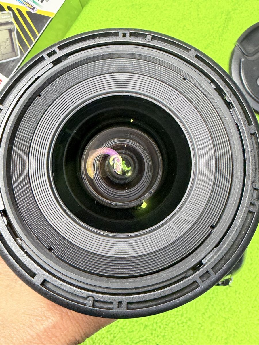 Main image 3