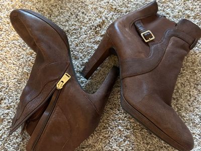 Rockport Ankle Boot Heels 9.5