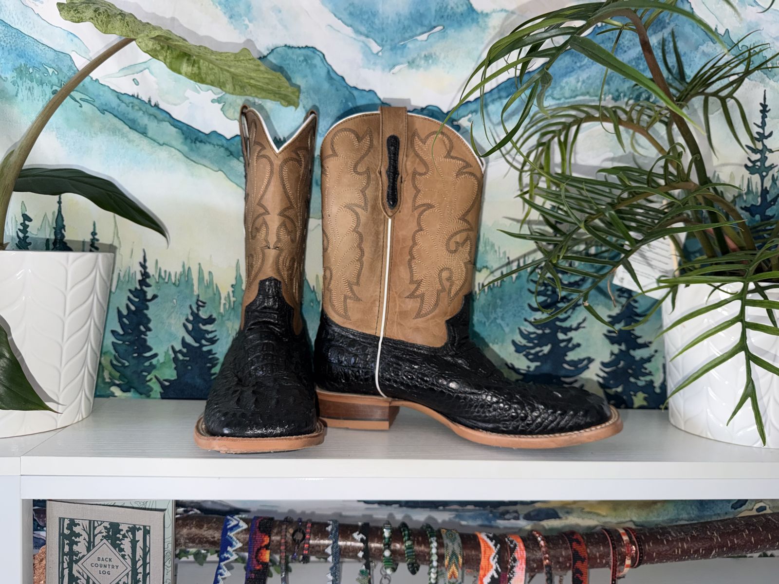 Alfa Black Gator-Print & Tan Square Toe Boots