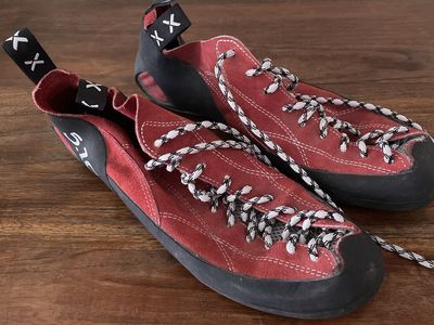 5.10 rock climbing shoes (size 11 1/2) and chalk bag