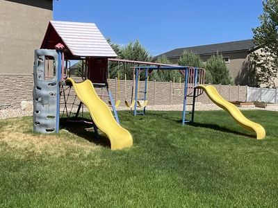 Lifetime swing set