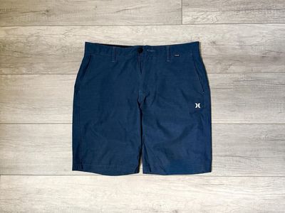 Hurley Board Shorts Size 32 inches Inseam 9” EXCELLENT Condition