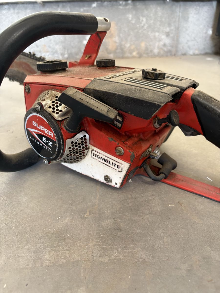 Homelite Super E-Z Automatic Chainsaw - Vintage Red Gas-Powered Chain Saw