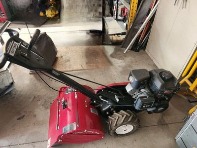 Craftsman 850 Series 17” Rear Tine Tiller