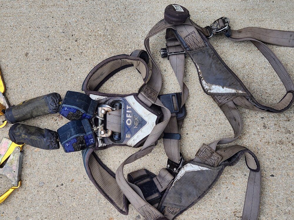 eXofit nex full body harness w/retractable la