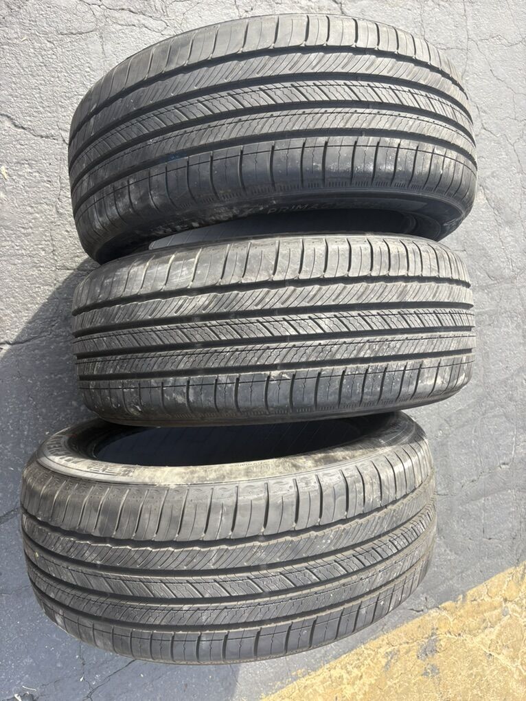Set 3 tires Michelin 235/55R19 DOT 25