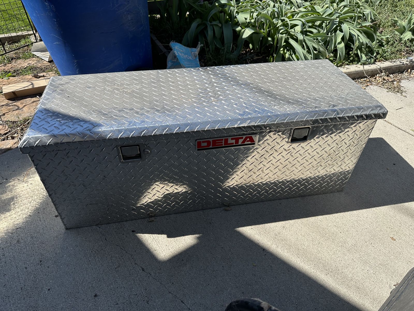 Delta Truck Box