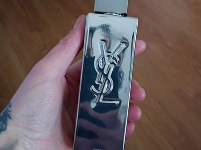 Yves Saint Laurent L'ABSOLU Perfume