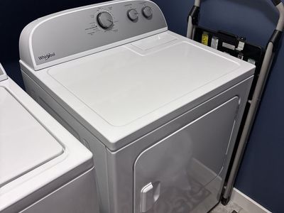 Whirlpool White Top Load Washer & Electric Dryer Set - Excellent Condition