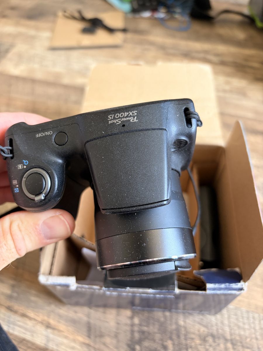 Canon PowerShot SX400 Digital Camera
