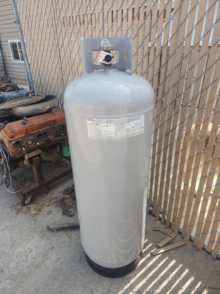 Manchester Tank Gray Propane 100lb 24gallon LPG Cylinder