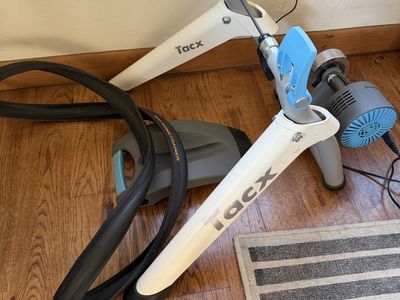 Garmin Tacx Flow Bike Trainer