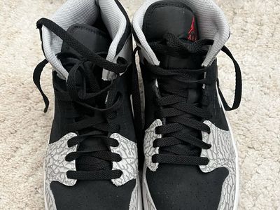 Jordan 1 Mid Elephant Print Men’s 9.5