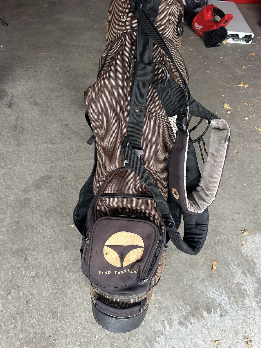 Brown Golf Bag with Dual Strap and Pockets Used