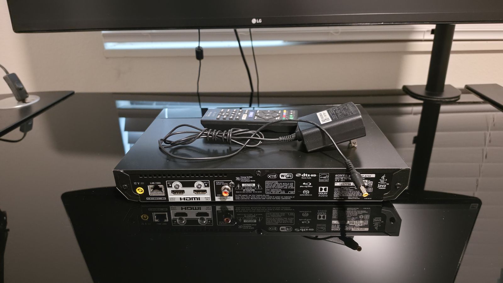 Main image 2