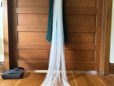 Handmade Crystal Bow Wedding Train - Modern Veil Alternative