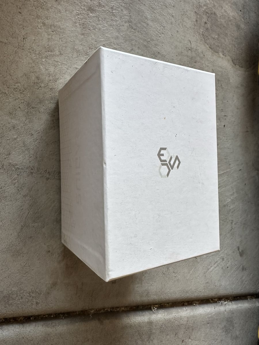 Main image 7