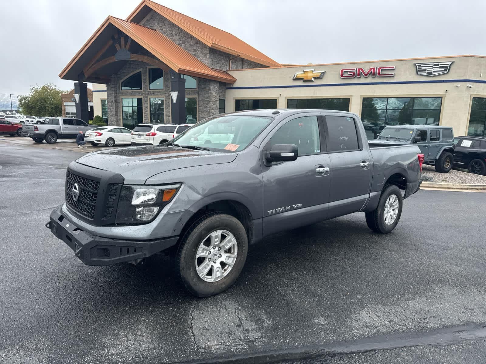 2019 Nissan Titan SV