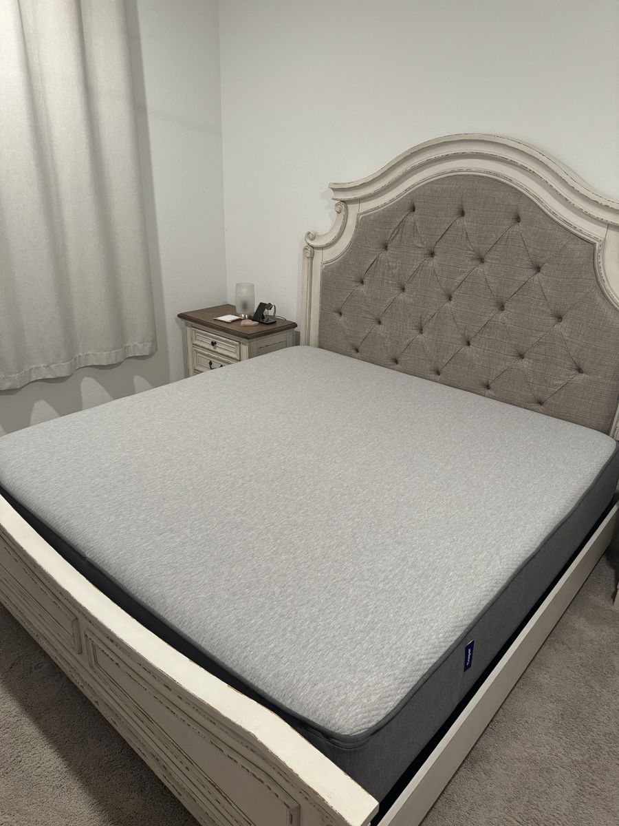 Casper King Size 4-Layer Premium Medium Firm Mattress, 76x80x12 inches