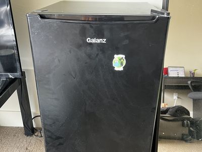 Galanz 3.3 Cu Ft Mini Fridge – Black