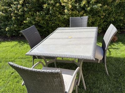 Outdoor patio dining set