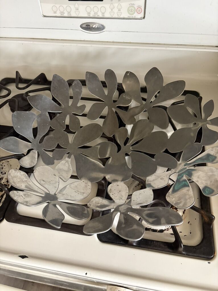 Metal Decor/Fruit Bowl