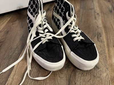 Vans Sk8-Hi Black & White Plaid Platform High-Top Sneakers Women's Size 8