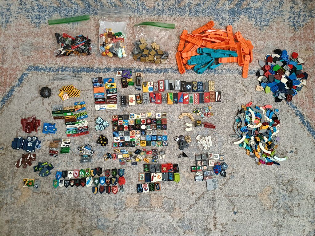 Large Lot LEGO ~19 lbs Bulk Pieces
