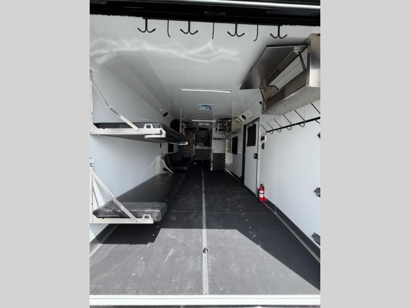 Main image 6