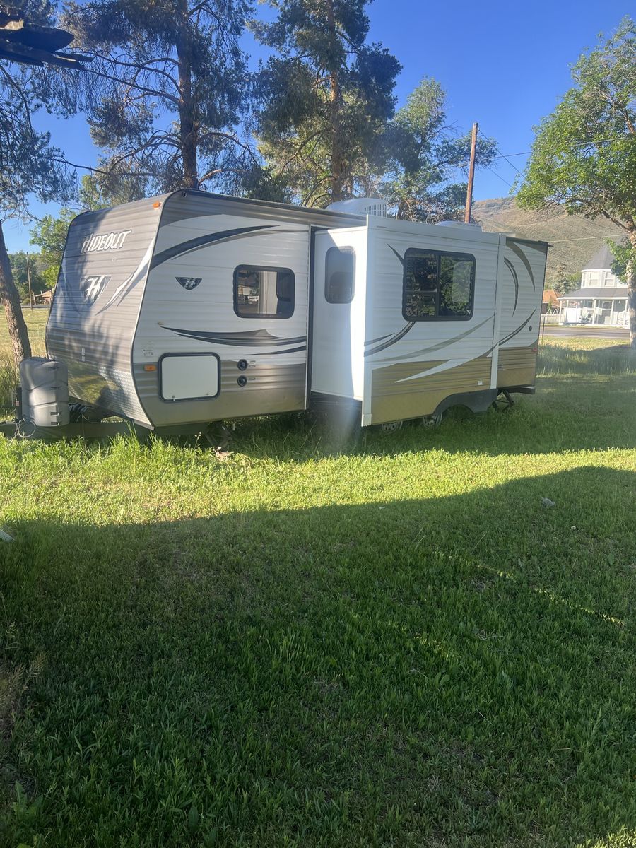 2015 keystone hideout 23RB WE