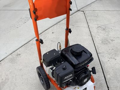 Husqvarna PW3200 3200 PSI 2.5 GPM Gas Pressure Washer JDX208 208cc