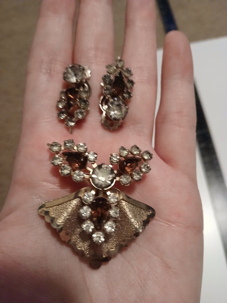 Rhinestone Brooch and Clip-On Earrings Matching Set