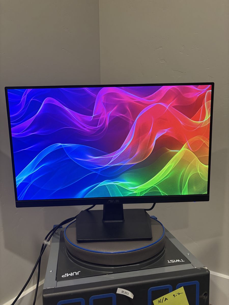 Main image 4