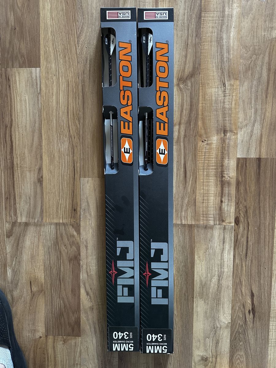 Easton FMJ 5mm Full Metal Jacket Arrows Pre fletched Size 340 - 2 half dozen packs