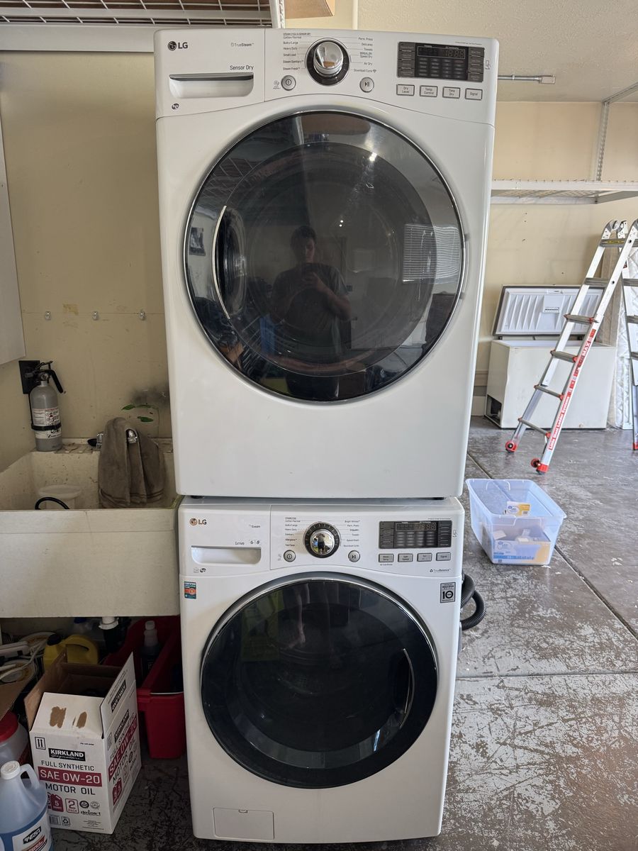 LG Front-Load Washer & Electric Dryer Set – Steam – White