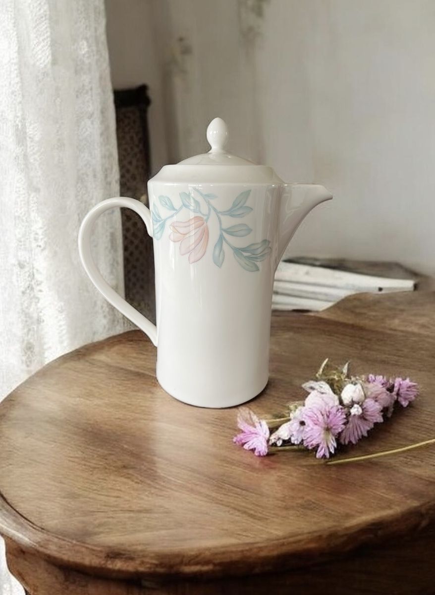 Vibtage Lenox Coffee Pot- Plantation Blossom