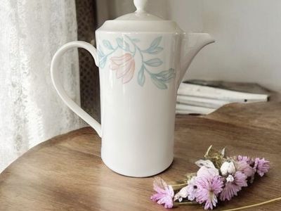 Vibtage Lenox Coffee Pot- Plantation Blossom