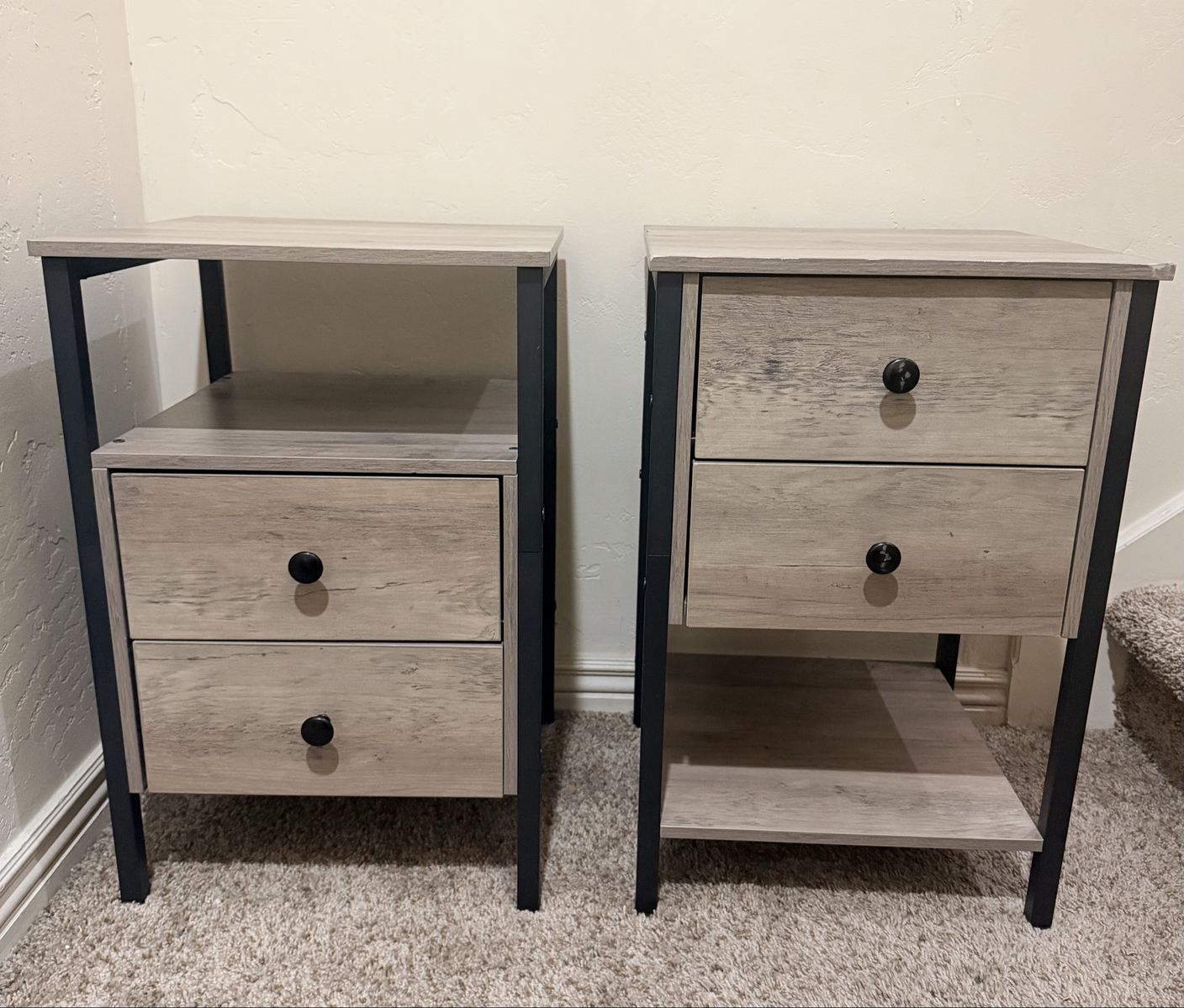 Davante 2 - Drawer End Table