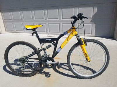 Jeep Comanche 2.6 Mountain Bike Yellow Black Full Suspension