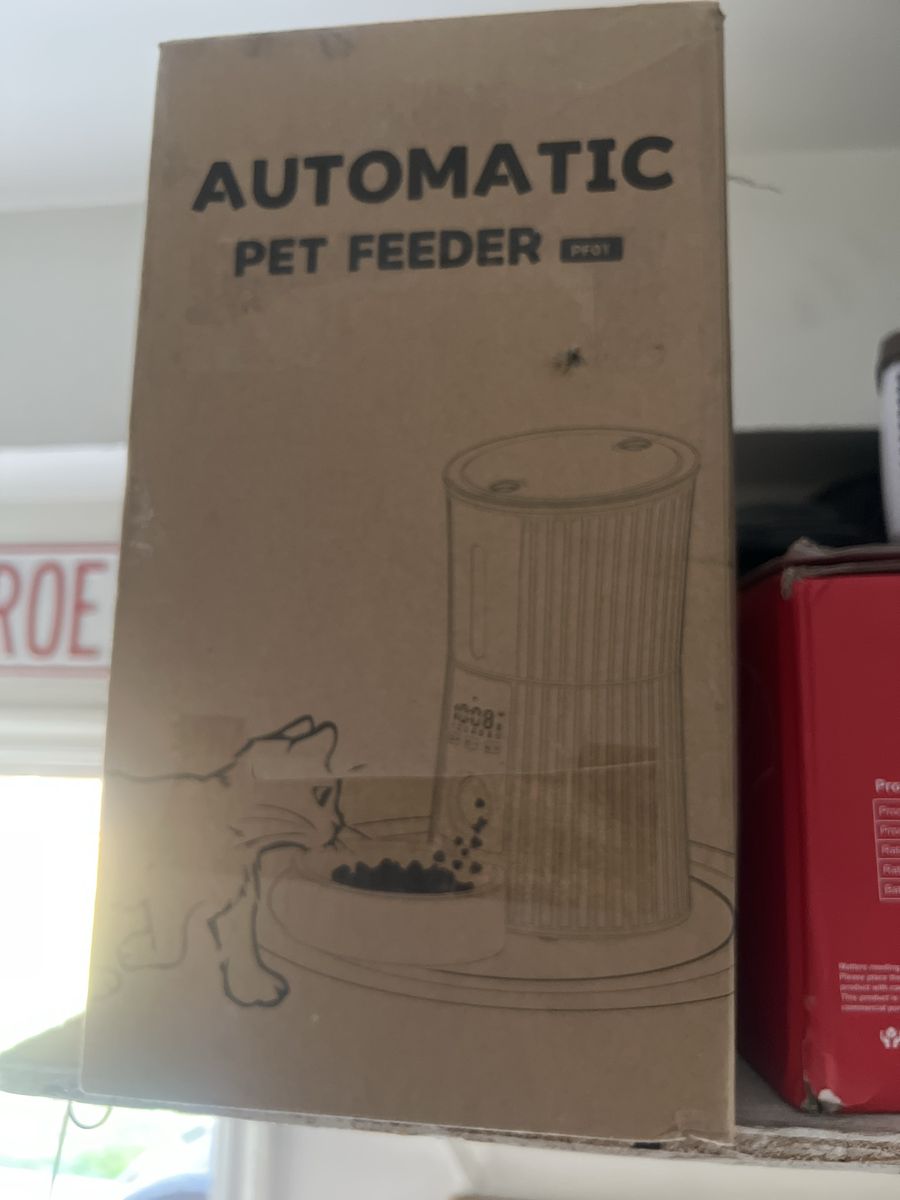Automatic Pet Feeder Model PF01 for Cats and Dogs