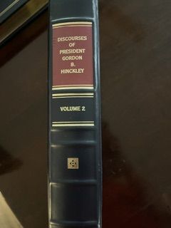 Main image 3