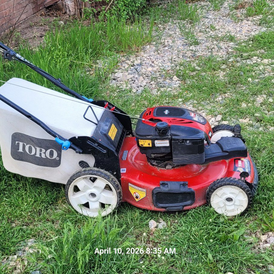 Toro lawn mower self propelled good working condit