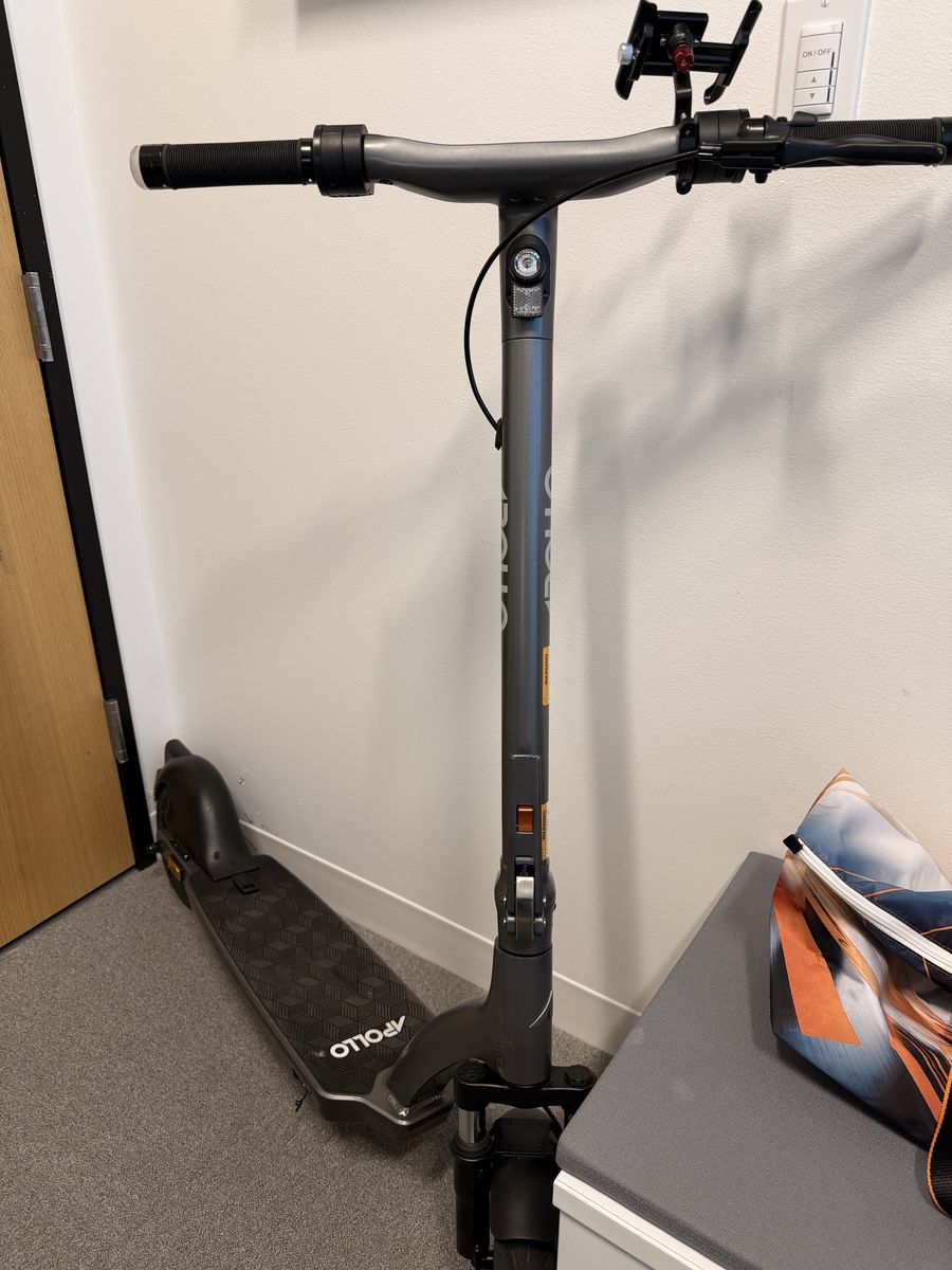 Apollo Air 2023 Foldable E-Scooter w/33 mi Range /21 mph Speed - Space Gray