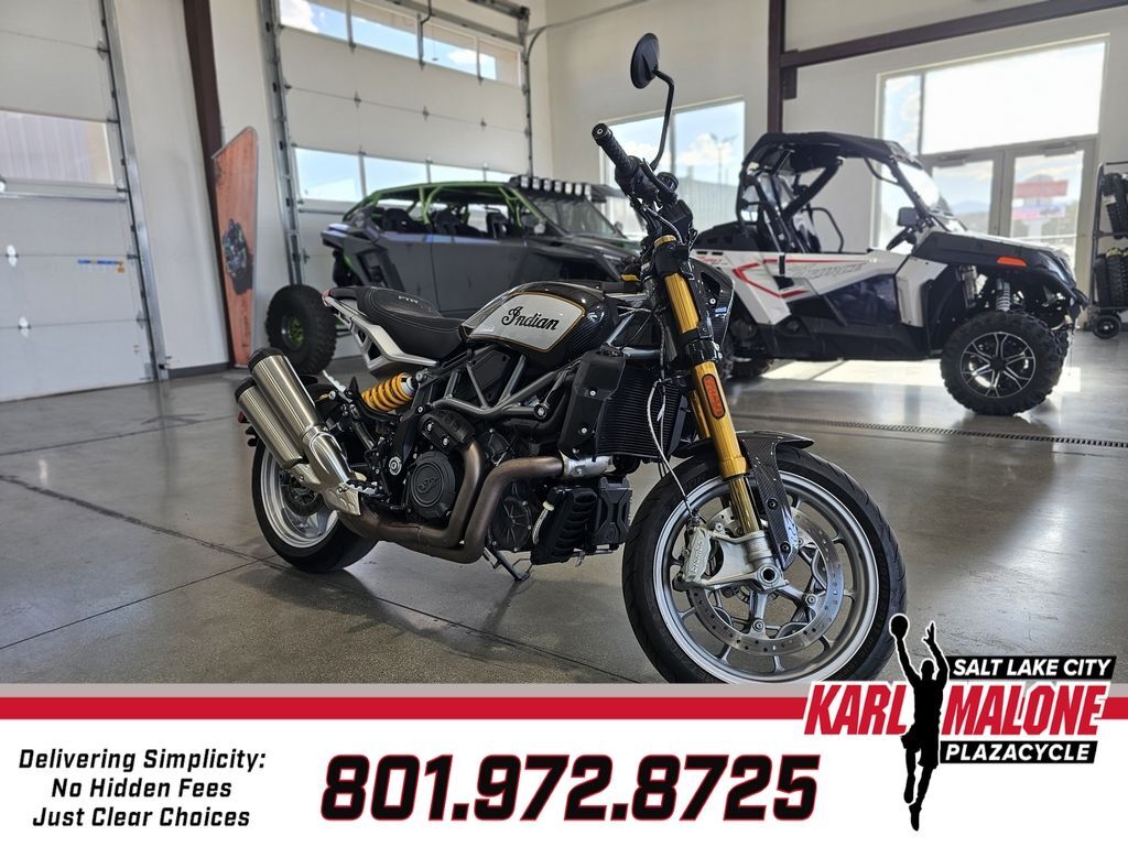 2023 Indian Motorcycle® FTR R Carbon Carbon Fiber