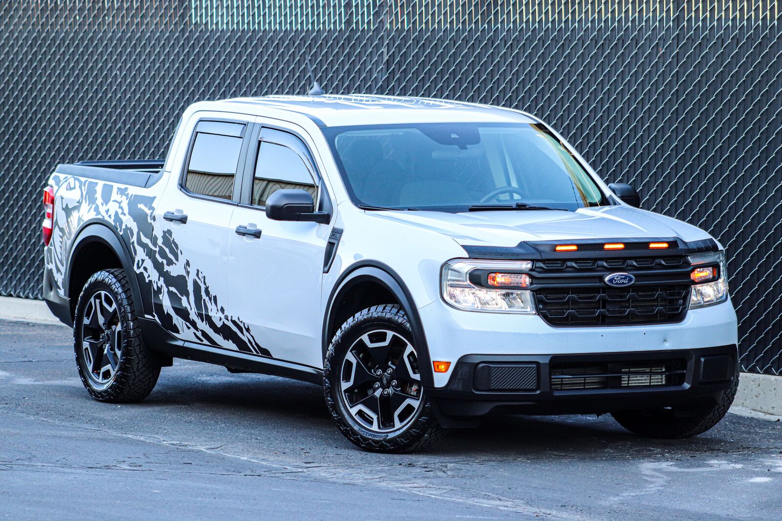 2022 Ford Maverick XL