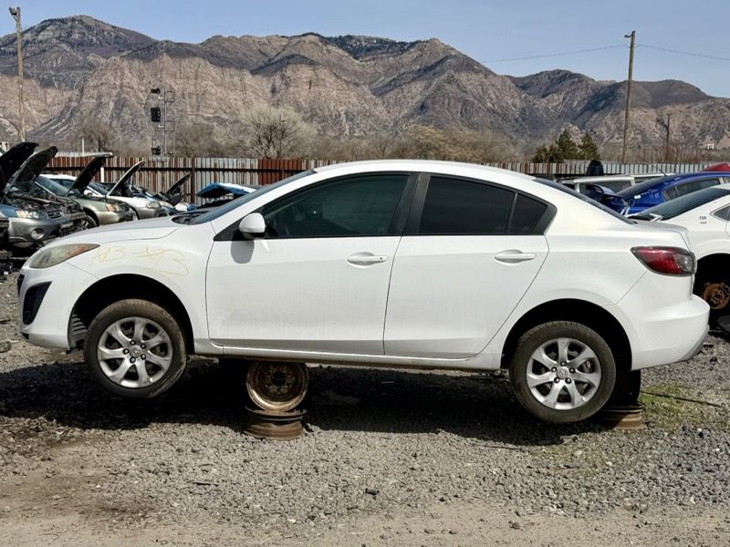 2011 Mazda Mazda3 Parts