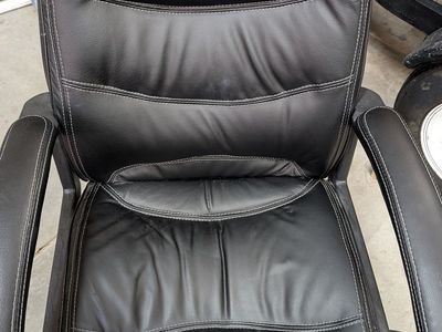 Nice and lightly used Black Computer chair