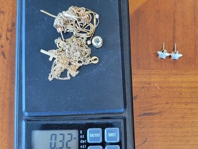 Lot of 0.32 Ounce 14K Gold Jewelry 4 Pieces Full Wearable Necklaces and Earrings Marked
